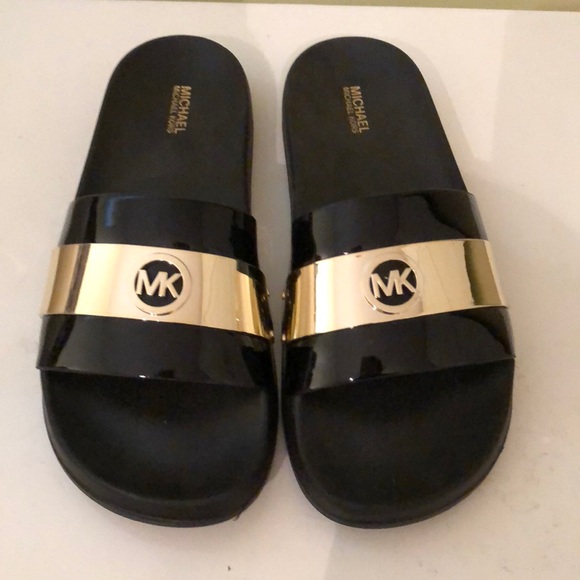 michael kors jett slide